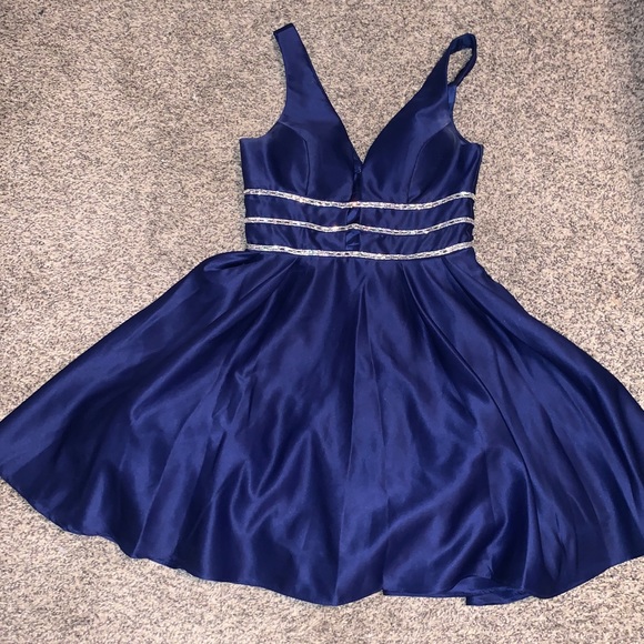 Blondie Nites Royal Blue homecoming style dress. - Picture 5 of 7
